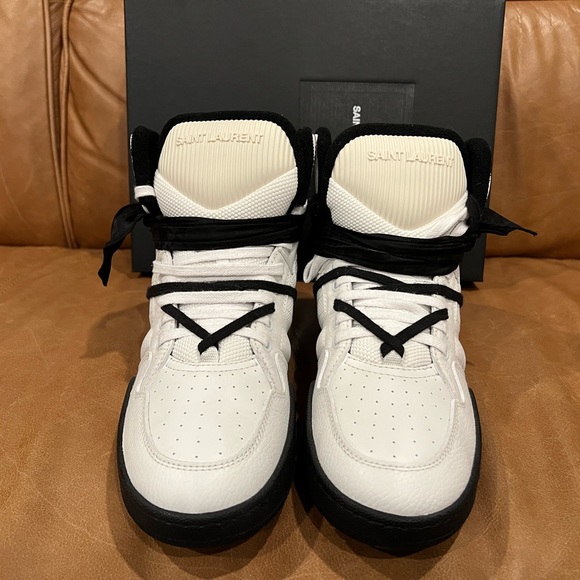 Saint Laurent CURE 05 Sneakers. - Picture 3 of 4